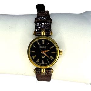 Gucci Women's Gold and Brown Watch AS IS